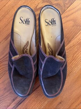 Söfft Brown Suede Slip-On Loafers with Mauve Trim size 7M